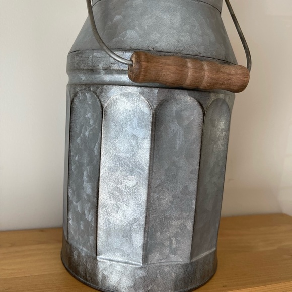 Galvanized Milk Can with Wooden Handle - Picture 6 of 8